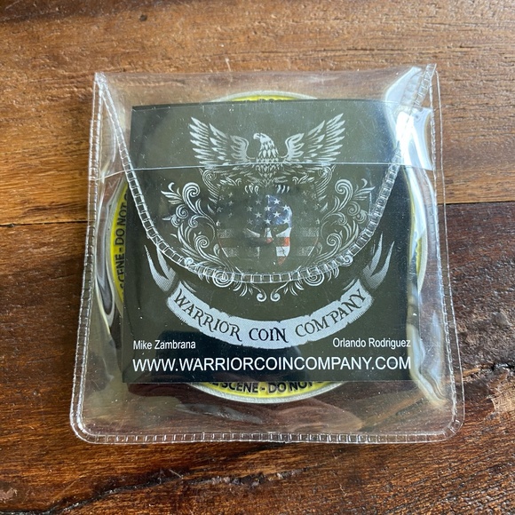 Miami Beach Police Crime Scene Squad Metal Challenge Coin Florida Glow in Dark - Picture 5 of 5